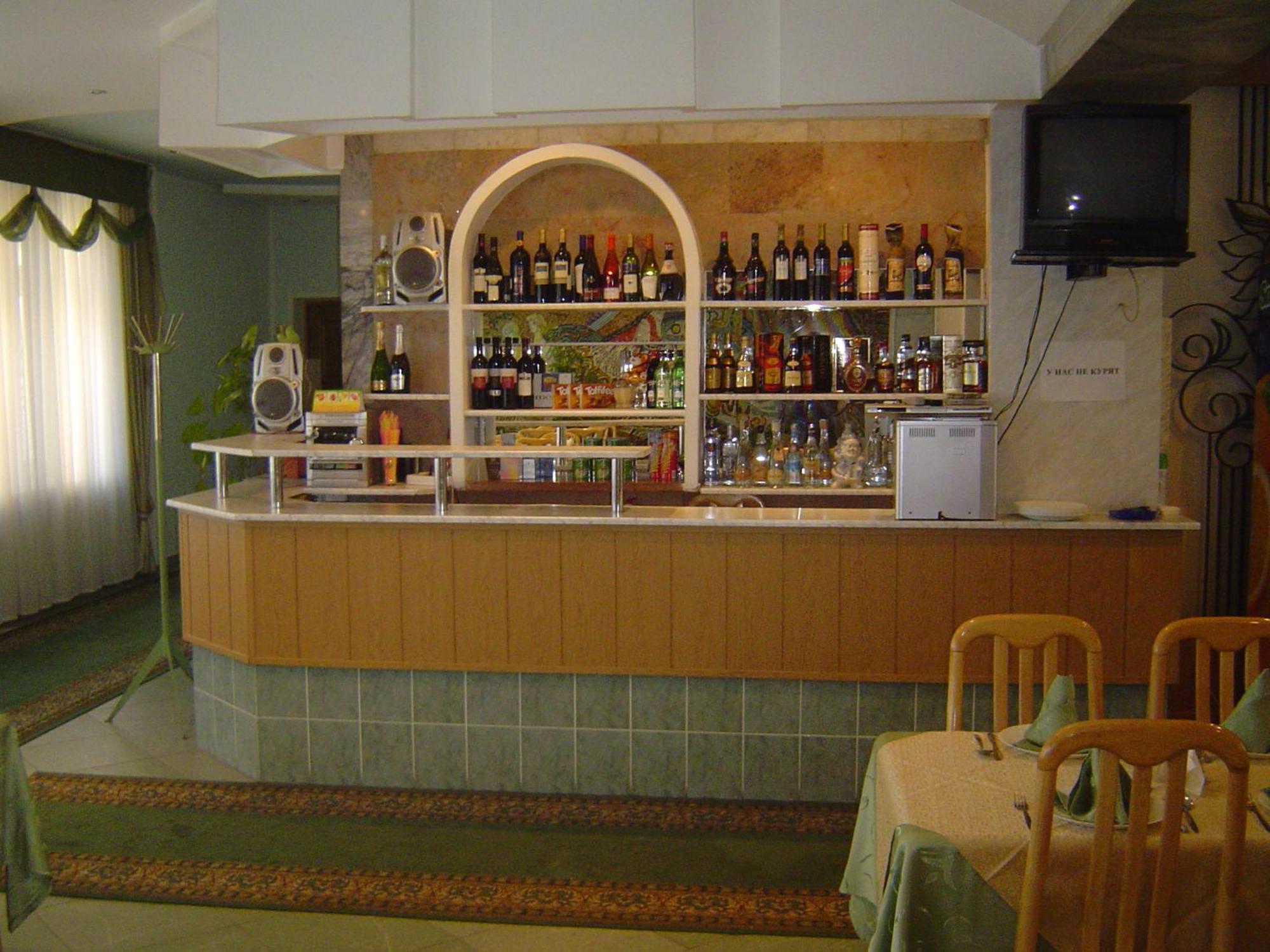 Zhibek Zholy Hotel 3*